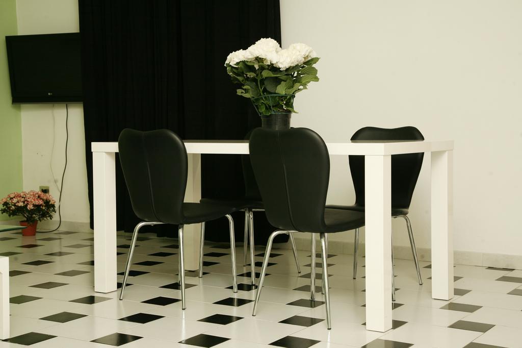 De Amicis Apartment 卡利亚里 客房 照片